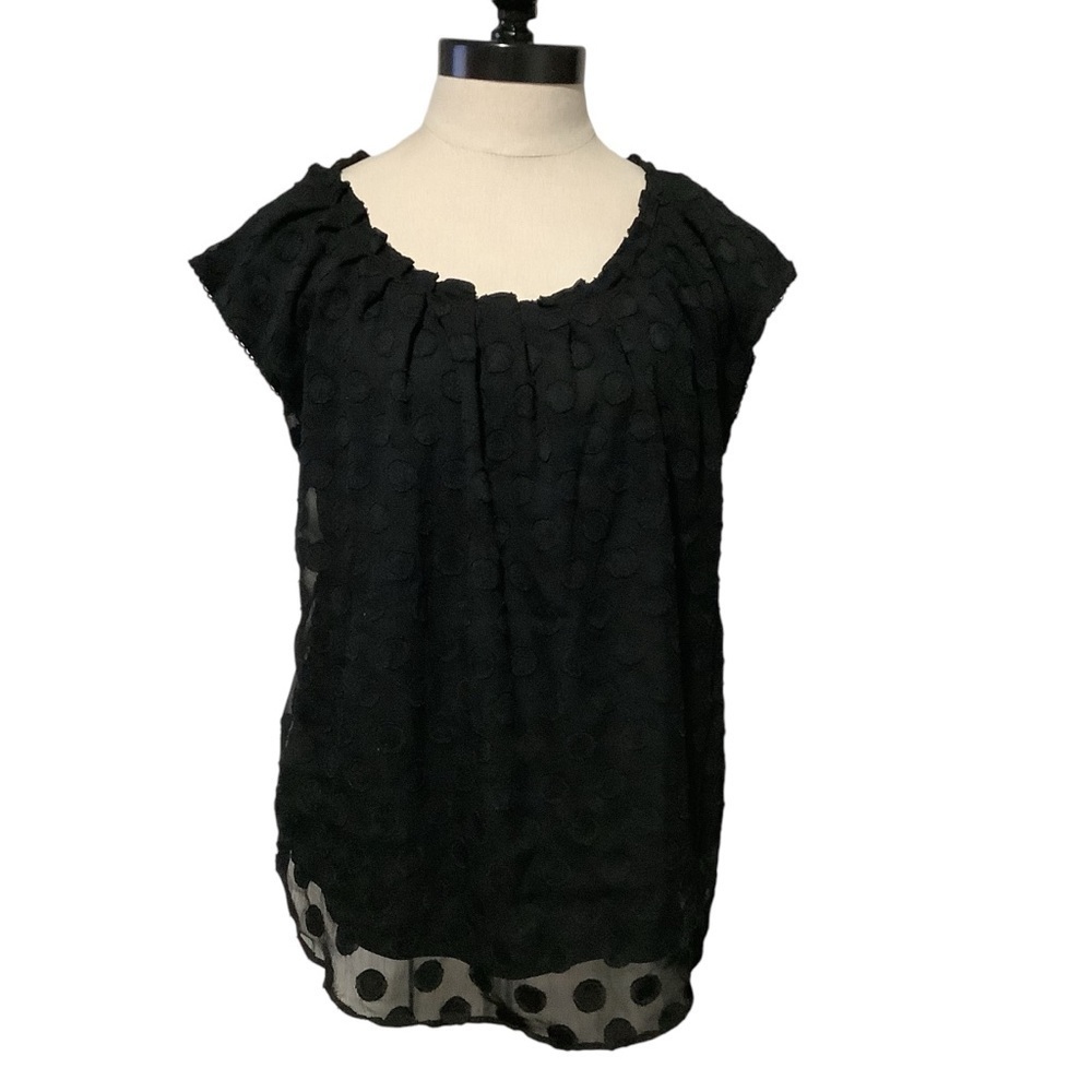 LC LAUREN CONRAD‎ Pleated Neck Swiss Polka Dot Blouse - Size S